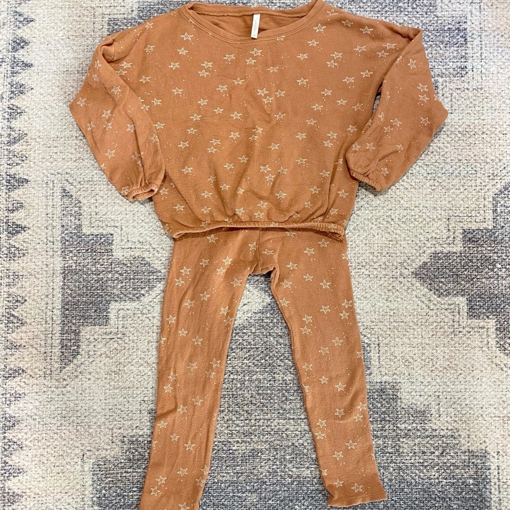 Rylee + Cru Warm Brown starfish legging and pullover set